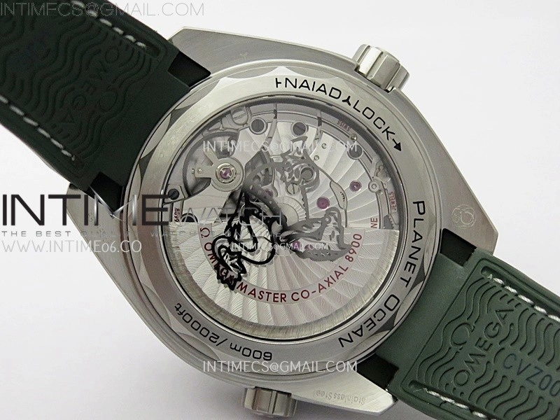 Planet Ocean 600M 43.5mm Green Ceramic Bezel SS VSF 1:1 Best Edition Silver Dial on Green Rubber Strap A8900